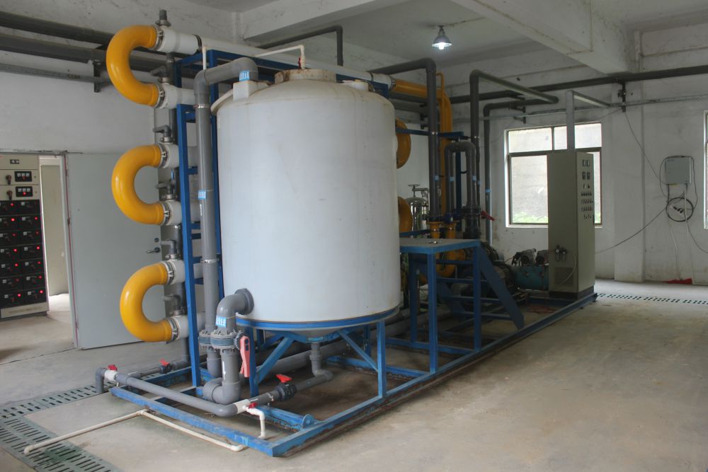 惠東縣某某100噸垃圾(ji)滲瀝液工程