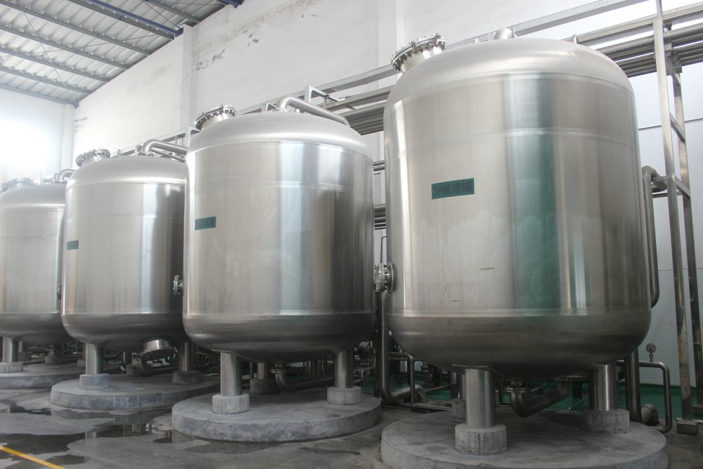 廣州某某啤酒100噸過濾輭化水工程