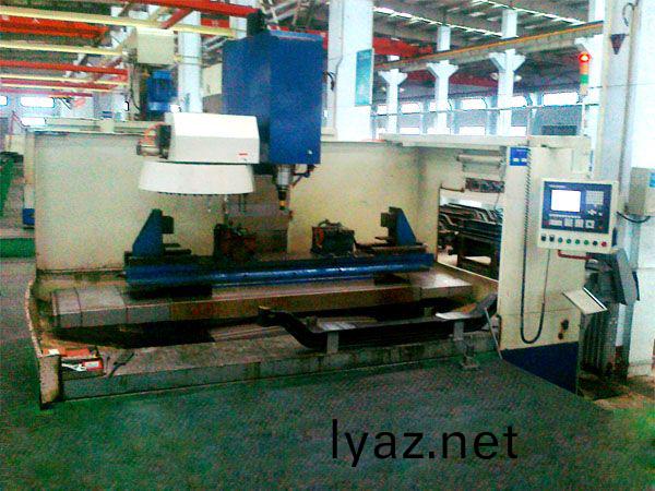 前軸十孔加工專用立式(shi)加工