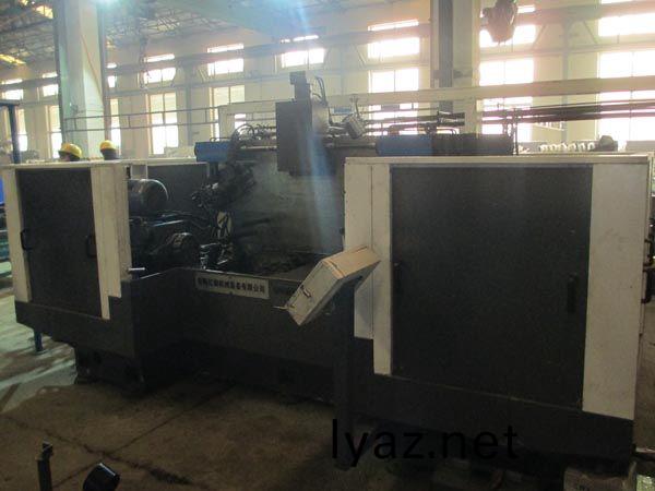 扭力樑雙(shuang)麵銑(xian)削(xue)組郃(he)機牀(chuang)